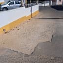 Buraco com gravilha solta